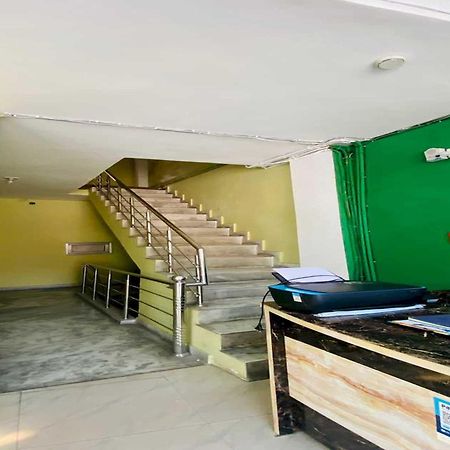 Hotel O New Fiza Dzsammu Kültér fotó