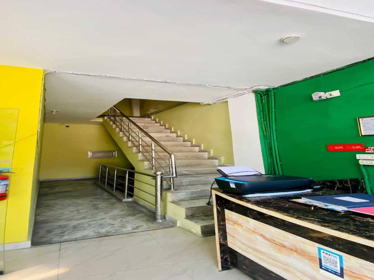 Hotel O New Fiza Dzsammu Kültér fotó